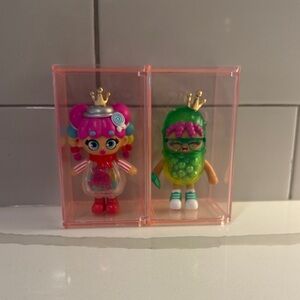 (2) XOX Kweenie Quirky Dolls